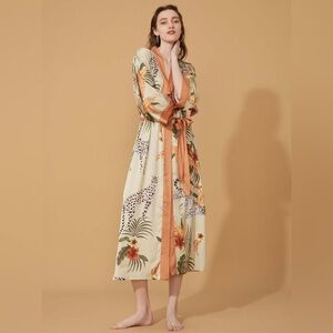 Ulivary silky printed robe